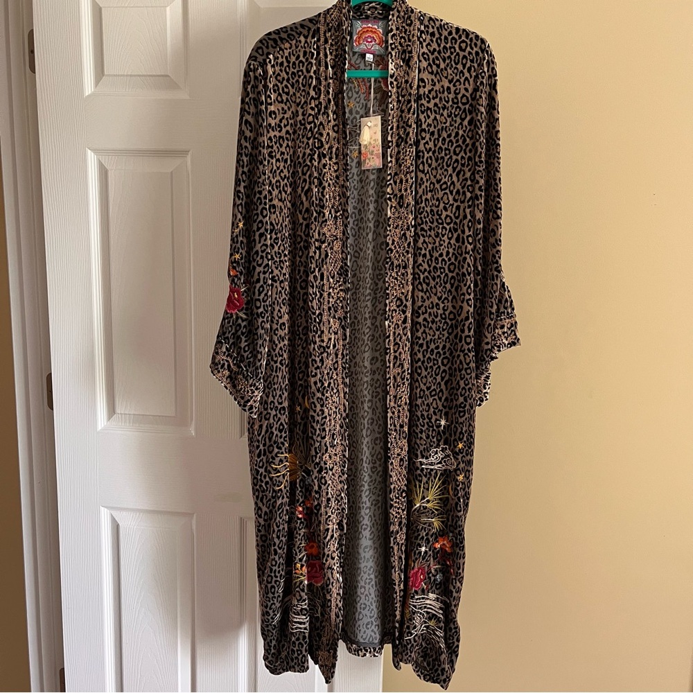 JOHNNY WAS KEONE LEOPARD VELVET KIMONO COAT